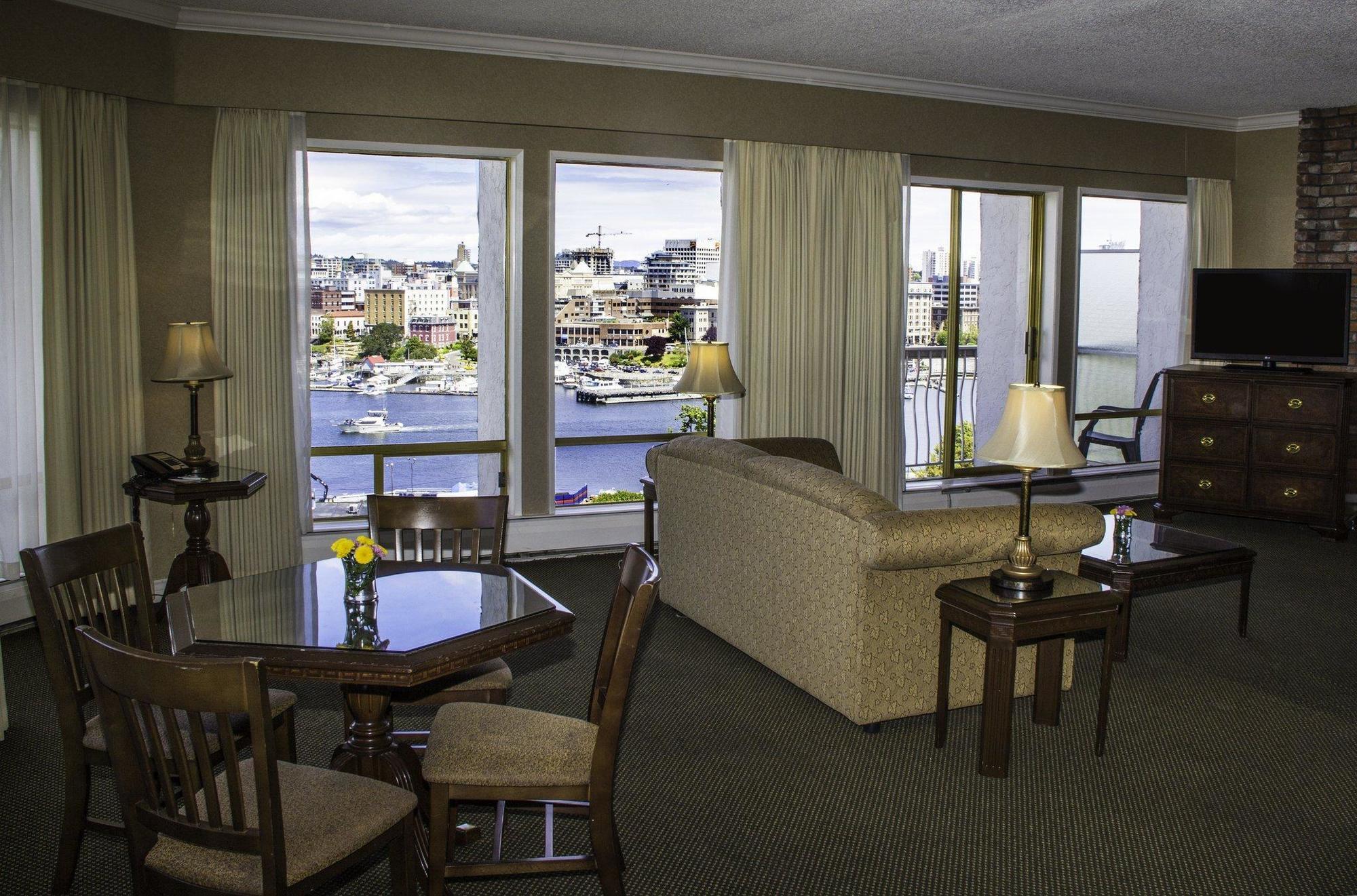 Harbour Towers Hotel & Suites Victoria Exterior foto